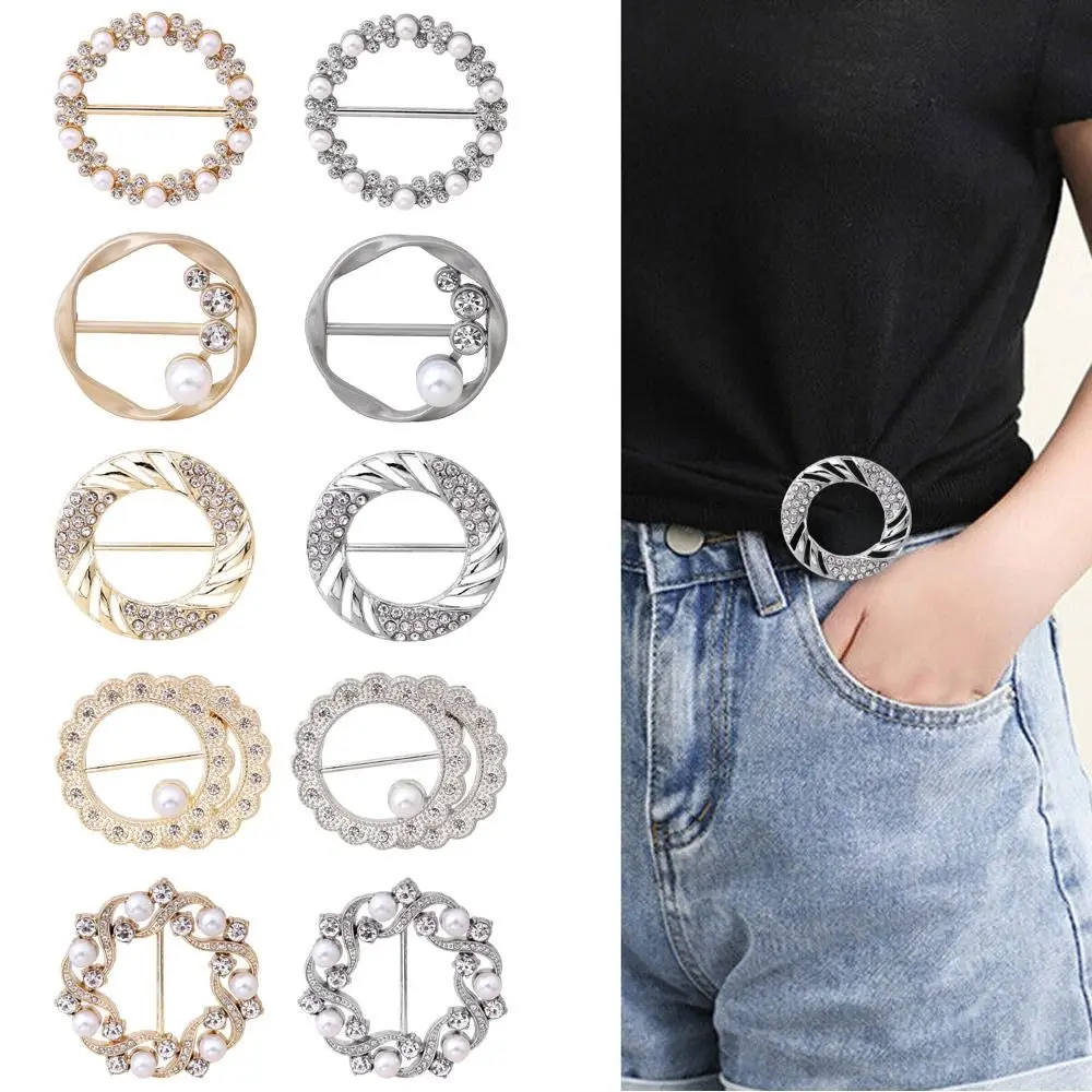 

4Pcs Versatile Brooch Silk Clasp Clips T-Shirt Clip Scarf Ring Scarf Buckle Waist Buckle Shawl Buckle