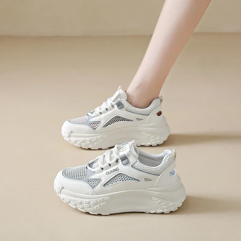 2024 летние модные женские массивные кроссовки на сетчатой платформе со шнуровкой