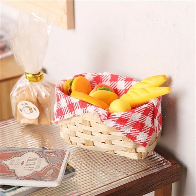 

Dollhouse Miniature Bread Basket Hamburger Picnic Basket Breakfast Food Model Kitchen Decor Toy Doll House Accessories