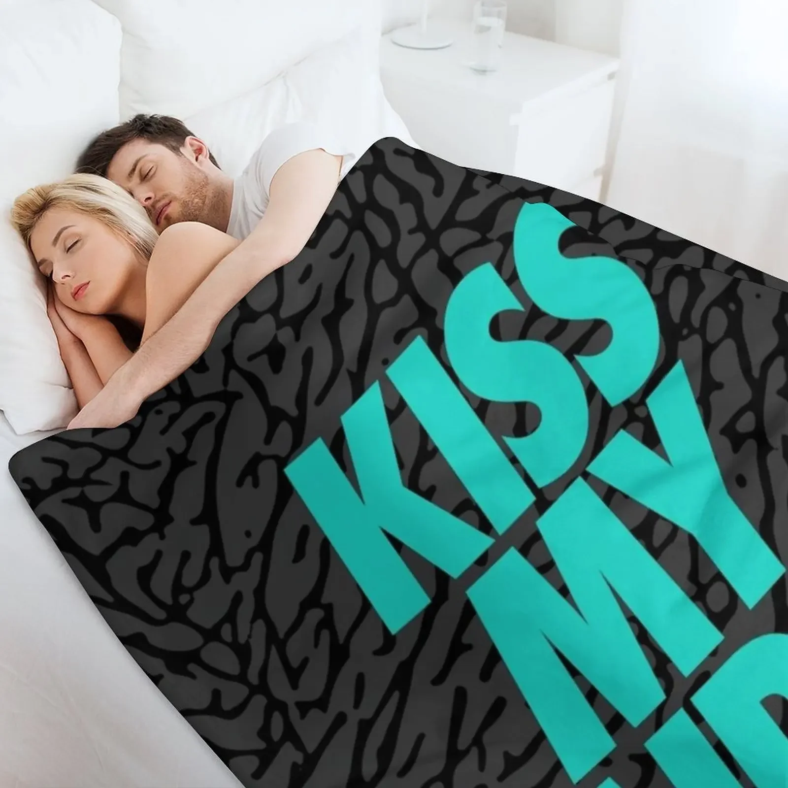 Одеяло Kiss My Airs x Atmos одеяло для дивана тонкие красивые одеяла