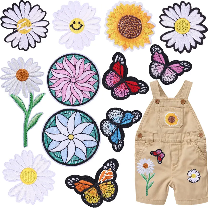 Sunflower Embroidered Patches Clothing Thermoadhesive Patches Fusible Flowers Patch on Clothes Diy Butterfly Daisy Badges Sewing