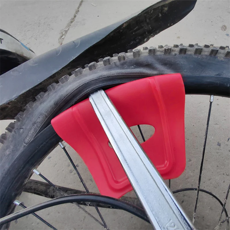 Инструмент для ремонта колес и шин установка защита обода щитки мотоцикла