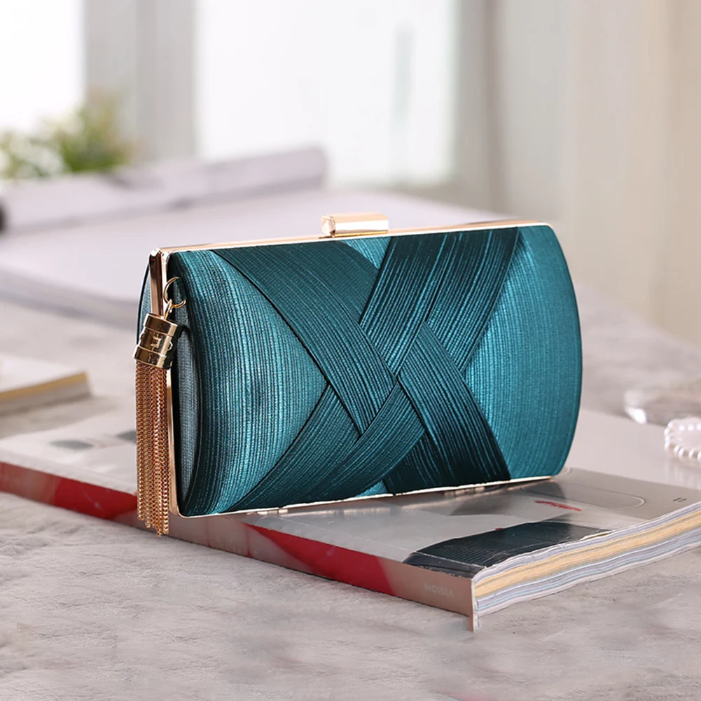 

2022 Модные женские вечерние сумки с кисточками, Женский трендовый Изысканный клатч, кошелек для свадьбы, выпускного вечера, ночного клуба, ужина, вечеринки, сумки