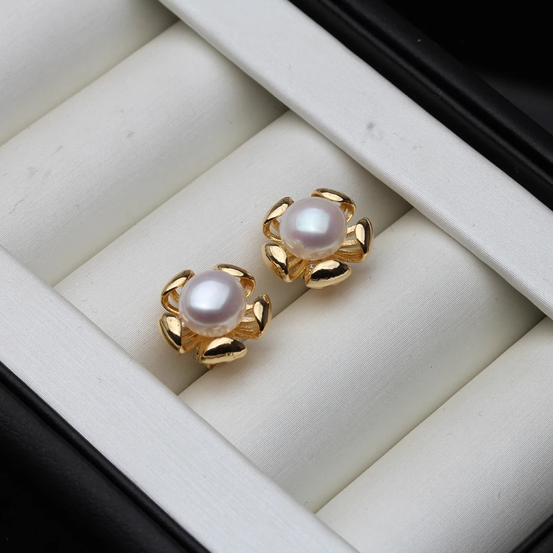 Серьги из серебра 925 пробы с натуральным пресноводным жемчугом