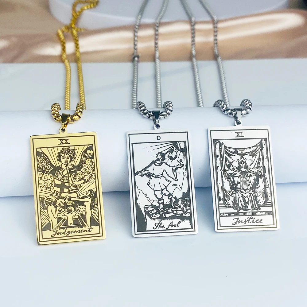 Retro Tarot Cards Esotericism Necklace Vintage Stainless Steel Jewelry Collar Tarot Good Luck Amulet The Major Arcana Pendant
