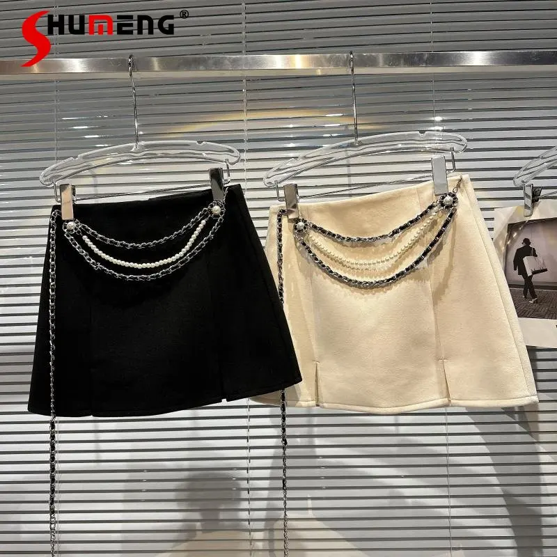 

Autumn and Winter New Pearl Chain Decorative Elegant Socialite Woolen Hip-Wrapped Skirt Solid Color A-line Mini Skirts Faldas