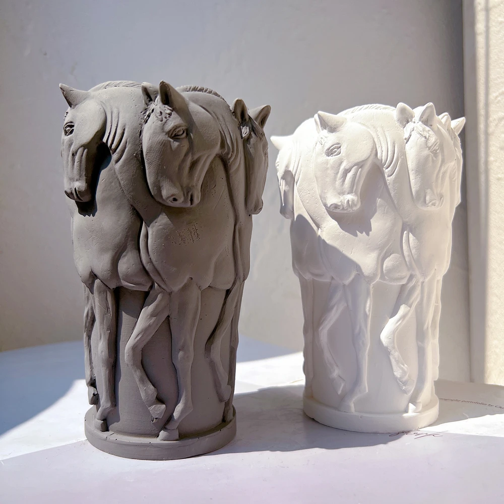 

Mold Poney Resin Jar Horse For Figurine Herd Plaster Mould Riding Sculpture Candle Animal Silicone Cement Mold Statue Concrete