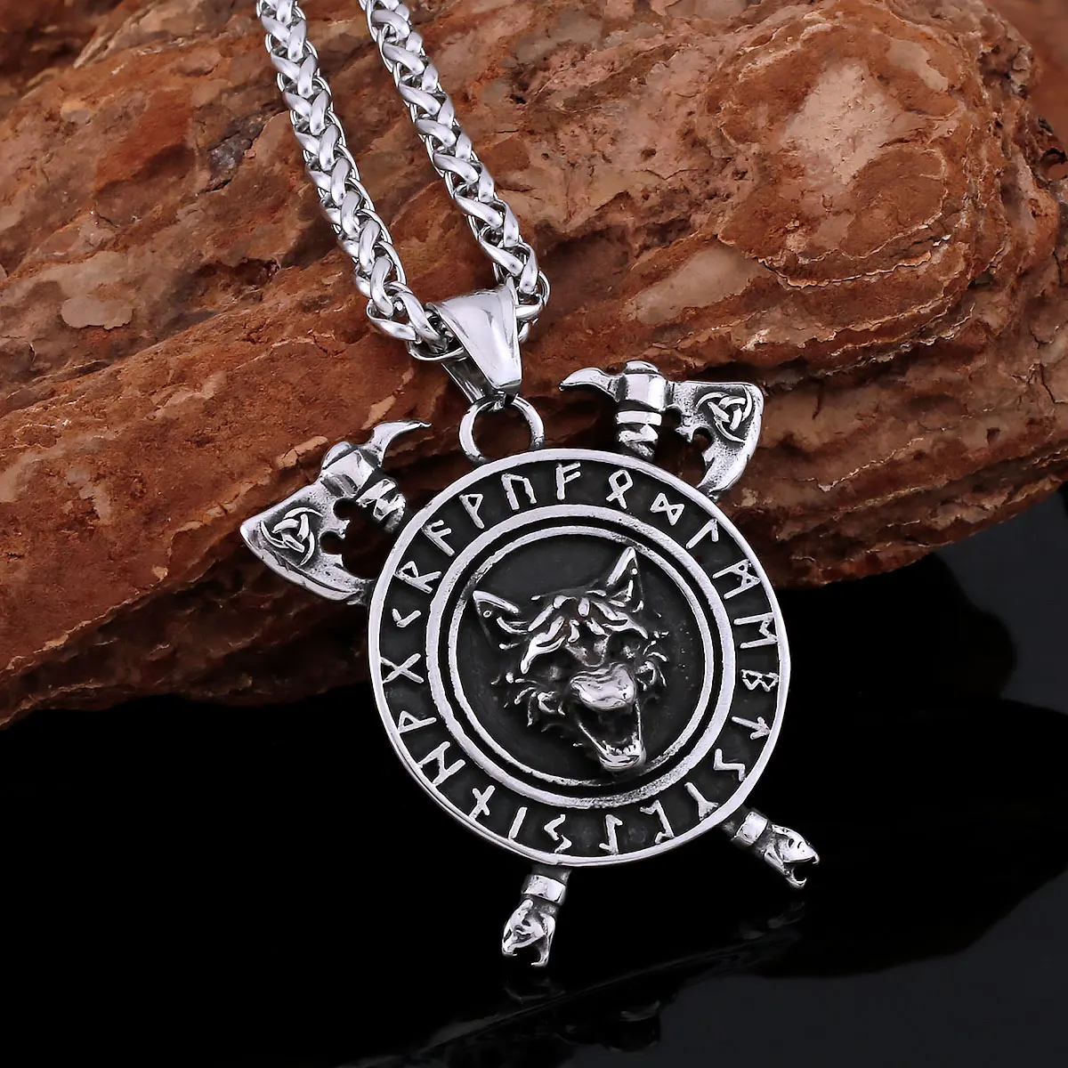 

Creative Retro Thor's Hammer Animal Viking Necklace Nordic Men's Stainless Steel Wolf Head Amulet Pendant Jewelry Charm Chain