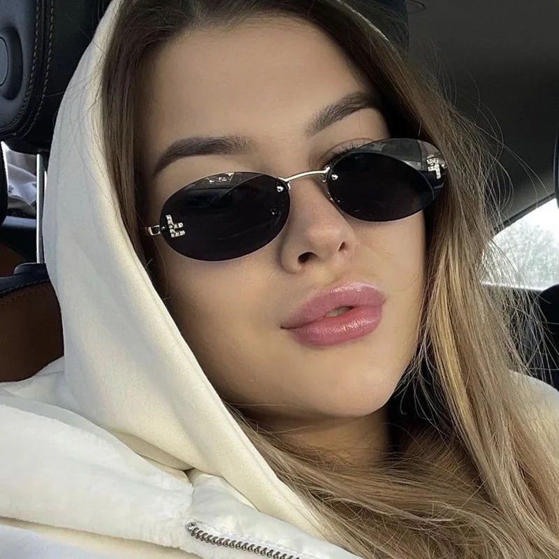 Женские солнцезащитные очки без оправы винтажные маленькие овальные из сплава