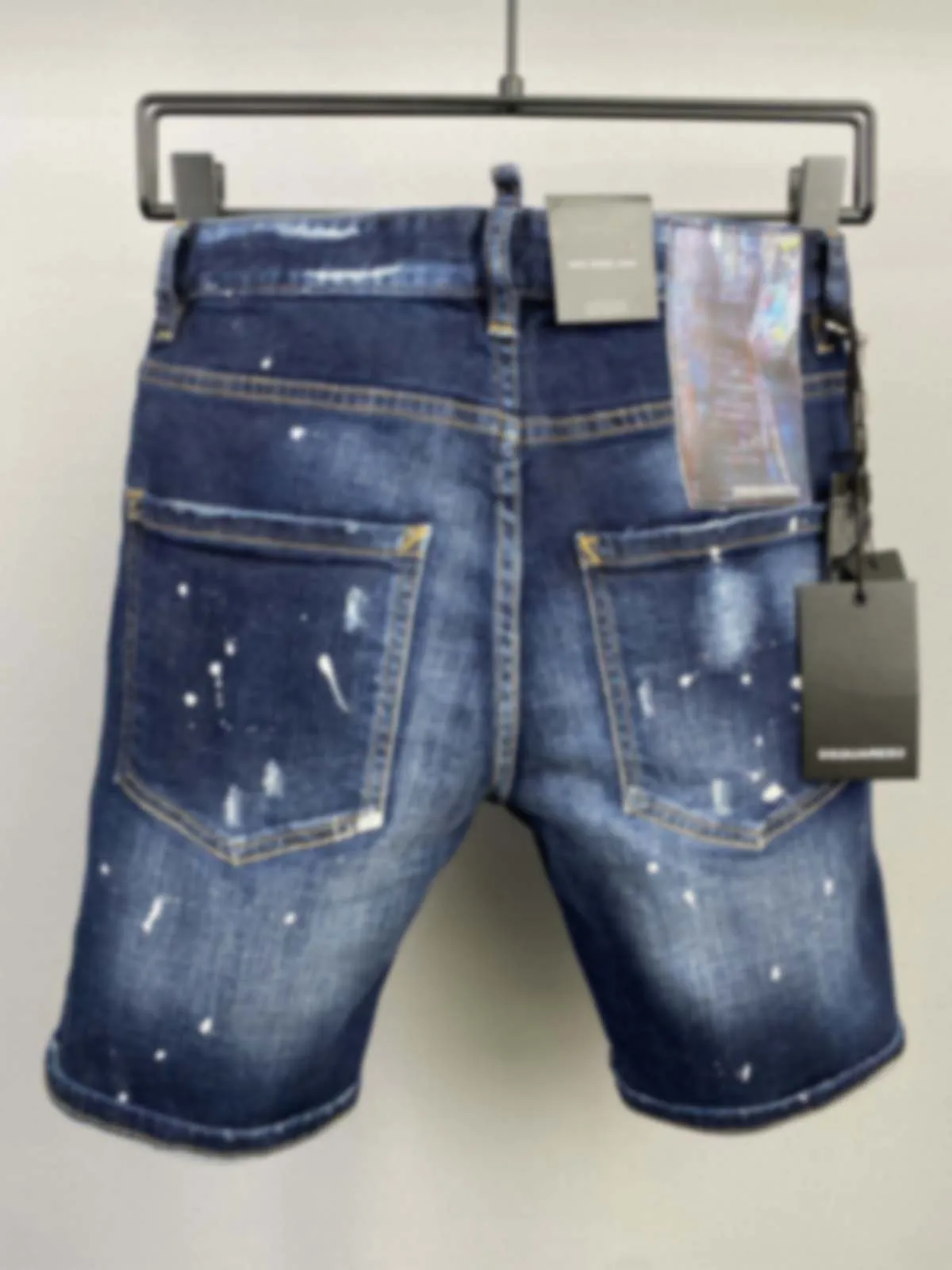2023 Summer New D2 Denim Shorts Men's Hole Patch Letter Speckle Print Slim Fit Five-point D2 Jeans