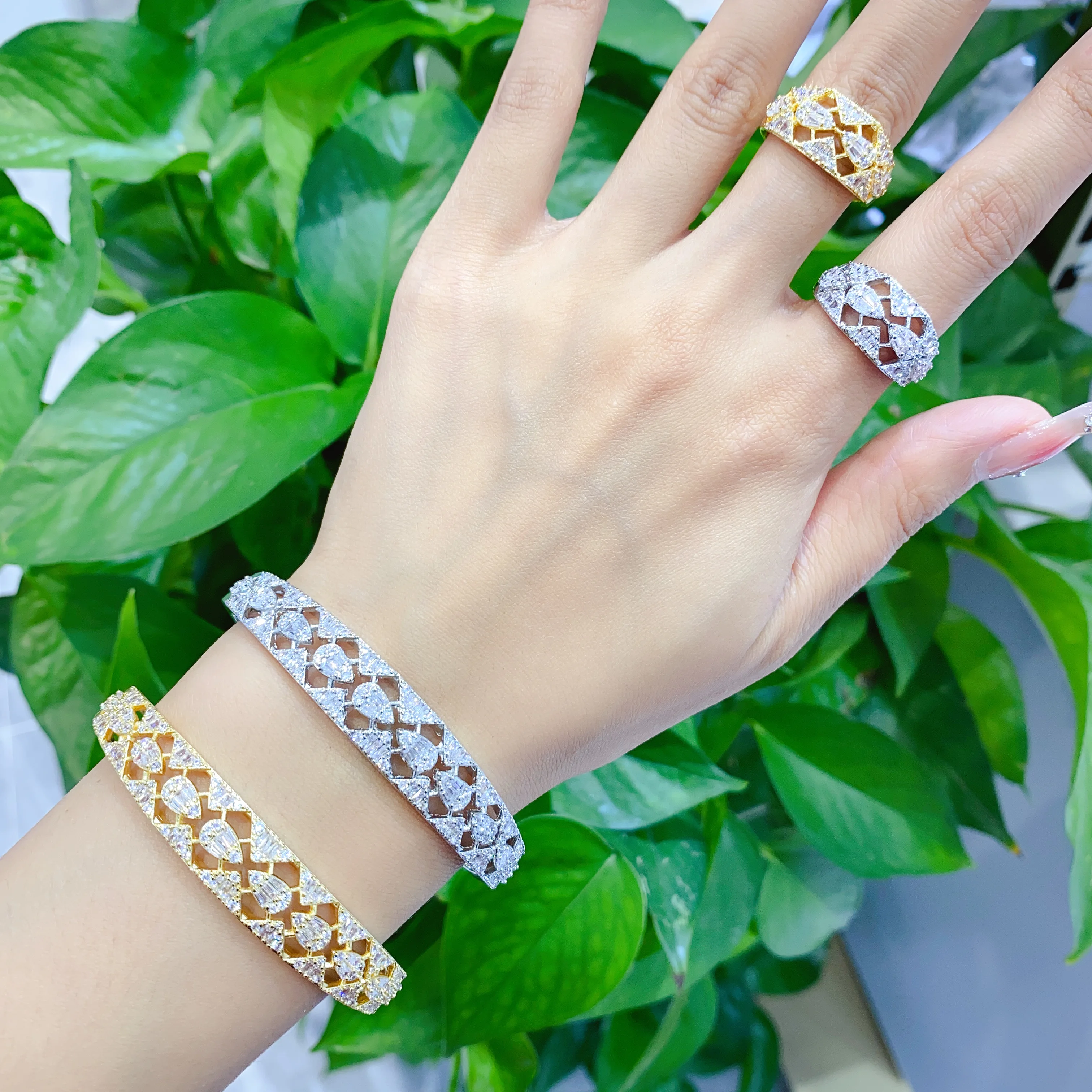 Женский широкий браслет GODKI богемные браслеты на запястье с микро Фианитами