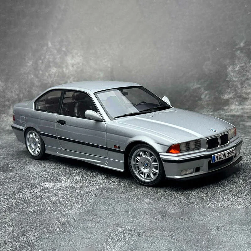 Коллекционные украшения из сплава SOLIDO 1:18 Scale M3 E36 COUPE 1990