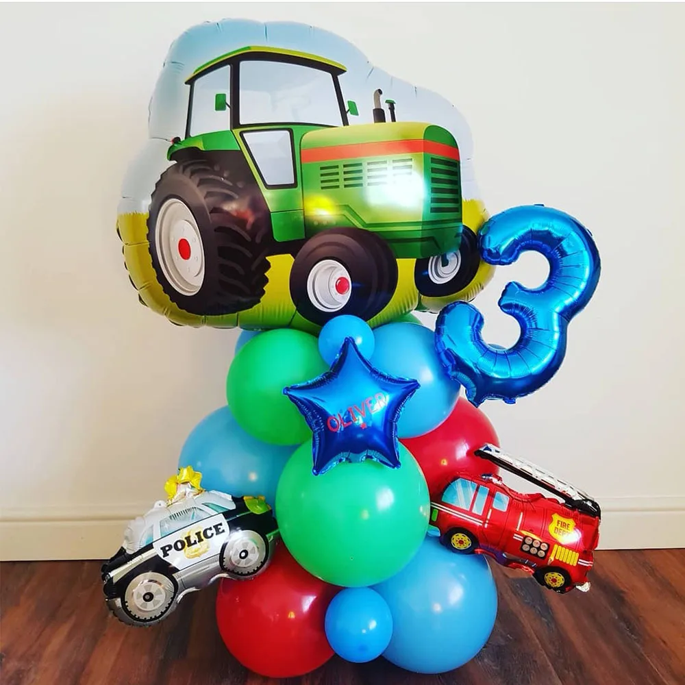 Машинки про шарики. Шарики машинки. Воздушные шары с машинками. Композиция из шаров с трактором. Шарики на 3 года мальчику с машинками.