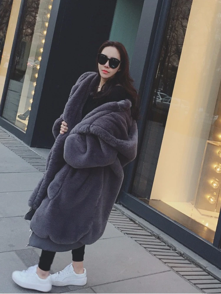ICCLEK 2018 autumn and winter new Gigi the same imitation Rex rabbit hair thickened long hooded fur coat fur coat women