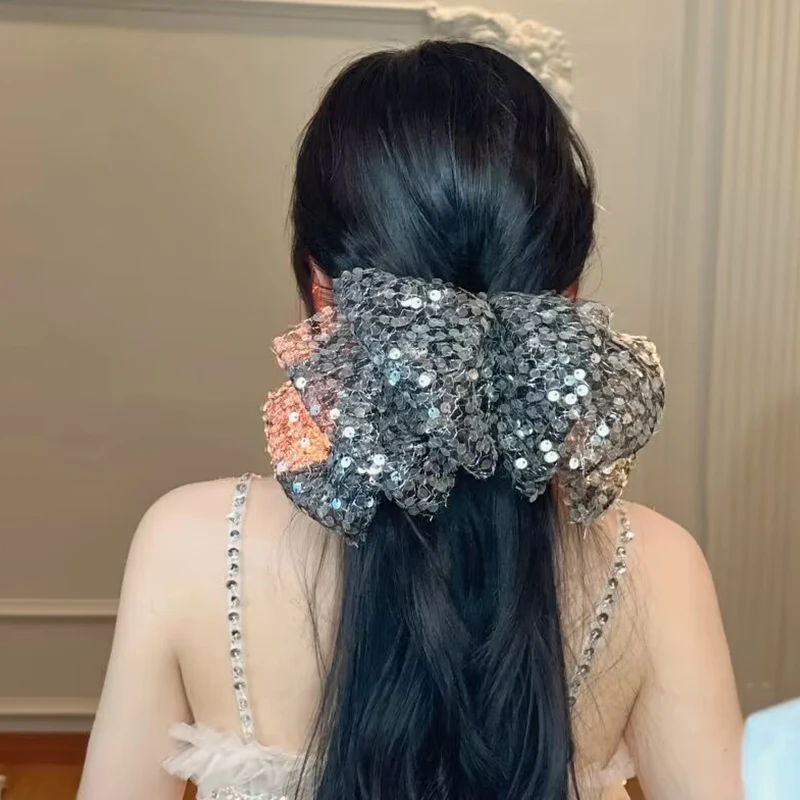 Зажим для волос из органзы с блестками и бантом Зажим для волос из органзы с блестками и бантом