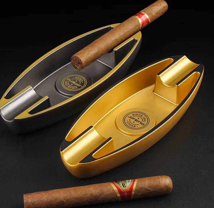 

Ship type cigar ashtray light and portable double slot ashtray