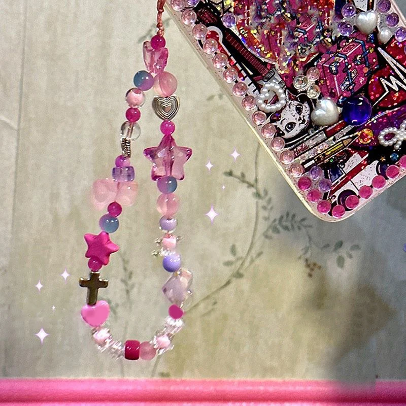 Подвеска для телефона с розовым медведем и бусинами