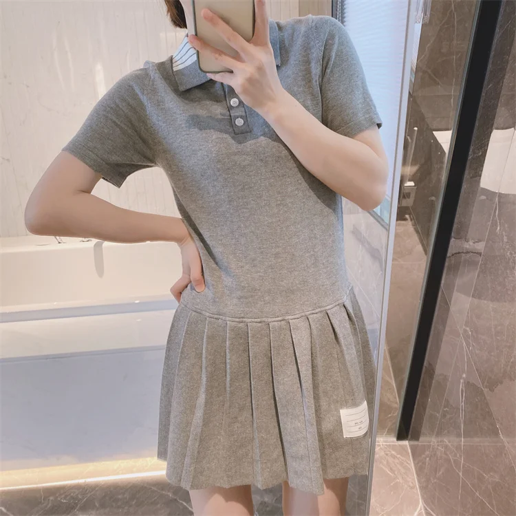 

Korean Style Spot 2023 Summer TB Lapel Four Bars Casual College Style Age-reducing Polo Shirt Pleated Dress Was Thin Skirt