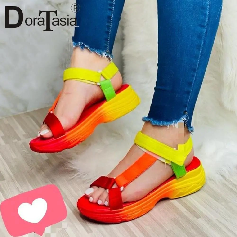 

Big Size 35-43 New INS Hot Ladies Multicolor Sandals Fashion Flat Platform Summer Women's Sandals Casual Beach Light Shoes Woman