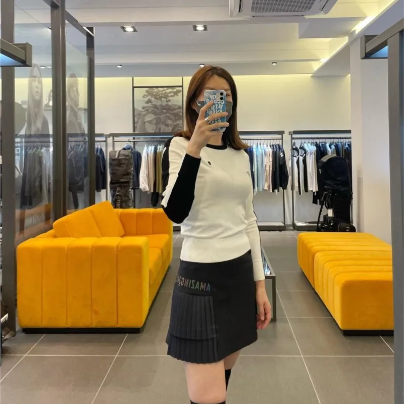 Women's Classic-Fit Long-Sleeve Graphic Crewneck Sweatshirt Soft-Touch Crewneck Novelty Sweater（Same men's style）