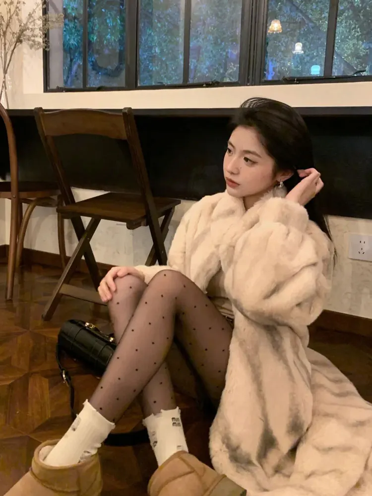 Защита окружающей среды Меховая верхняя одежда Женская 2024 Осень и зима Новая