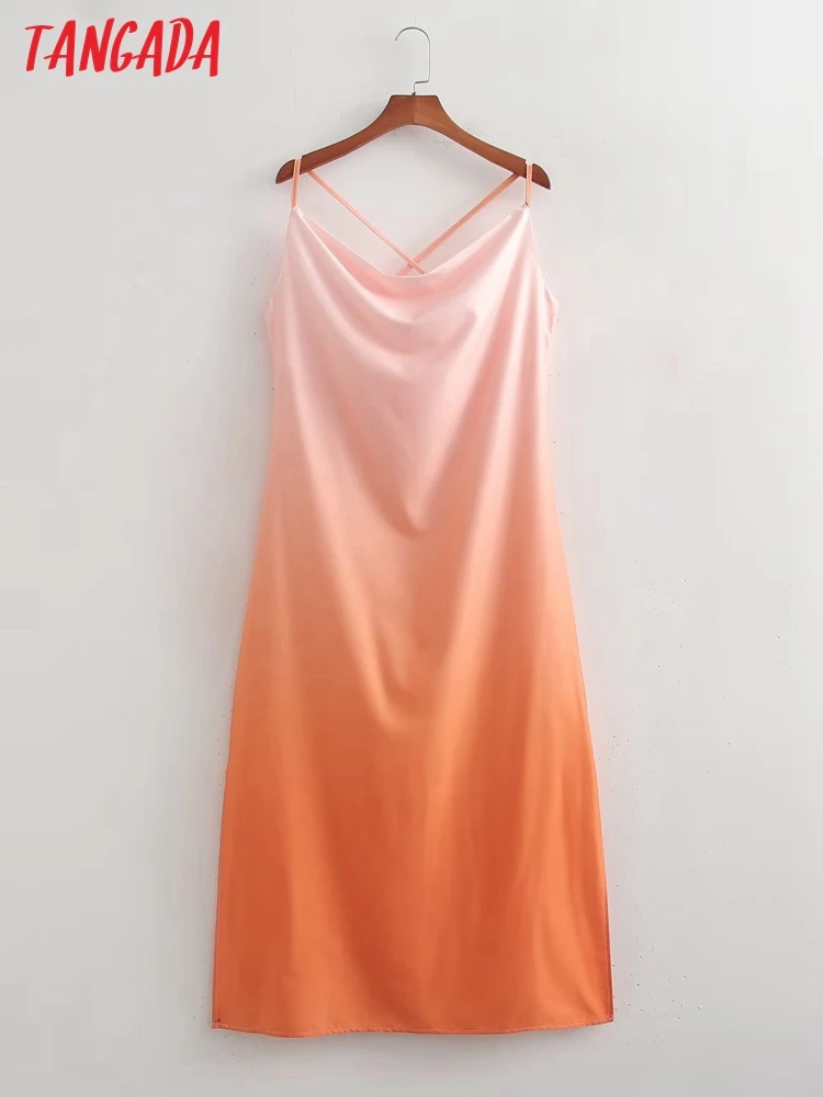 

Платье-миди женское атласное на молнии с открытой спиной и градиентом