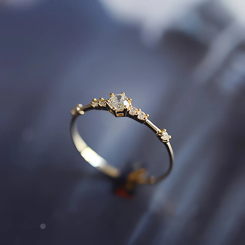 Женское Серебряное Кольцо С Покрытием 14 Карат Сверкающим Кубическим Цирконием