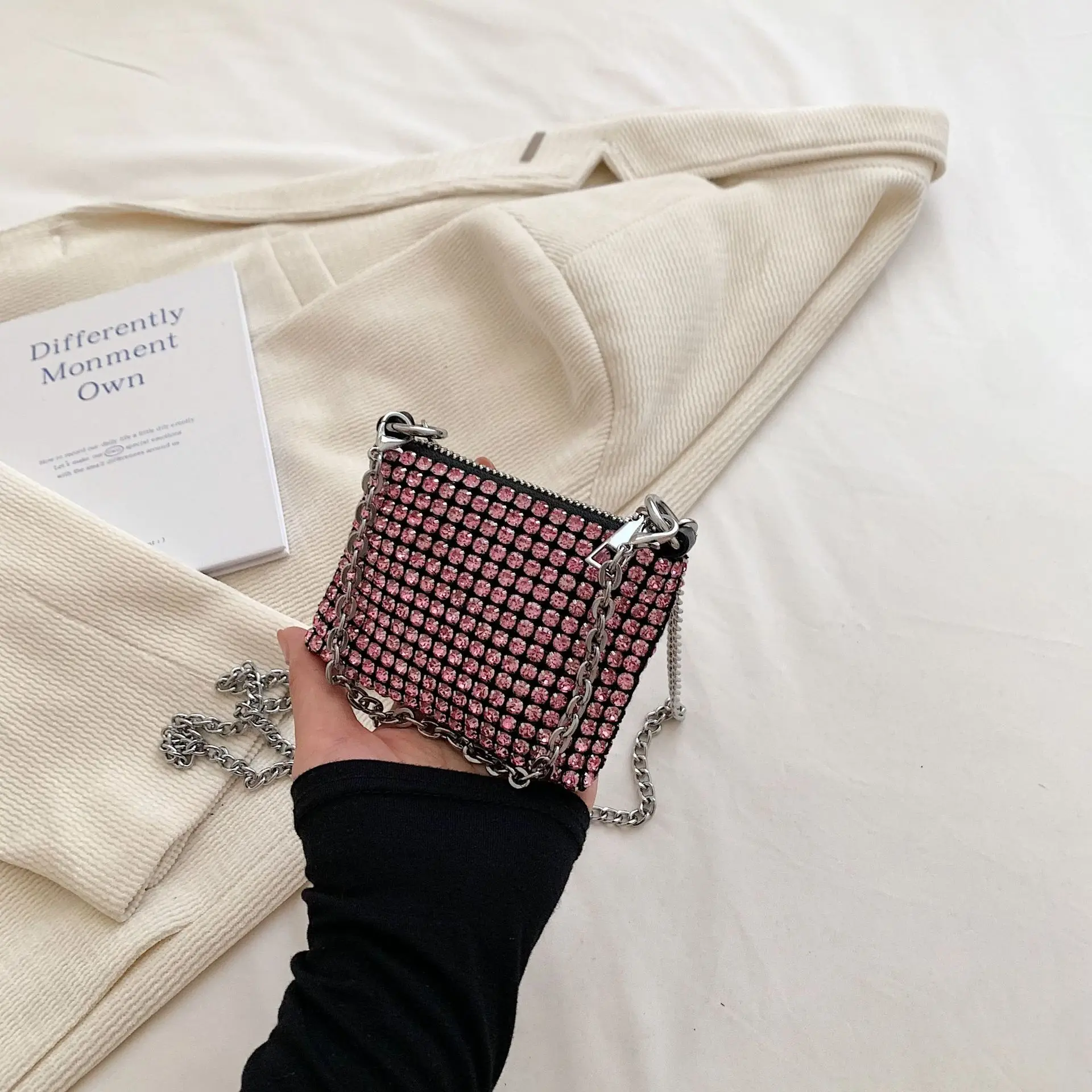 

Luxury Handbags 2023 Rhinestone Diamond Mini Chain Shoulder Bags for Women Small Purses Clutch Female Crossbody Bag Fanny Pack