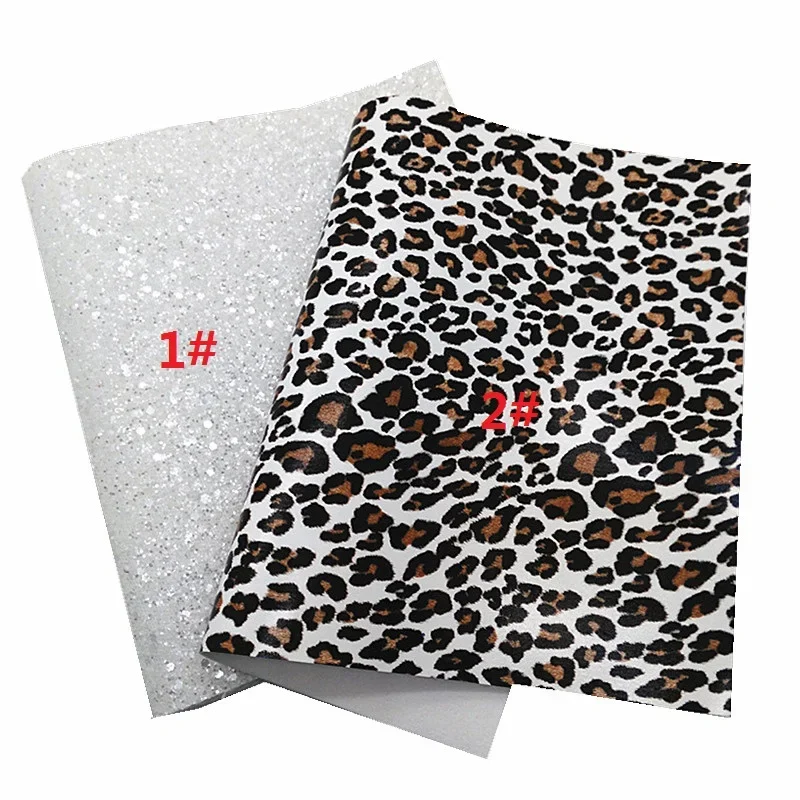 Белые блестящие кожаные листы имитация тисненой кожи с леопардовым принтом