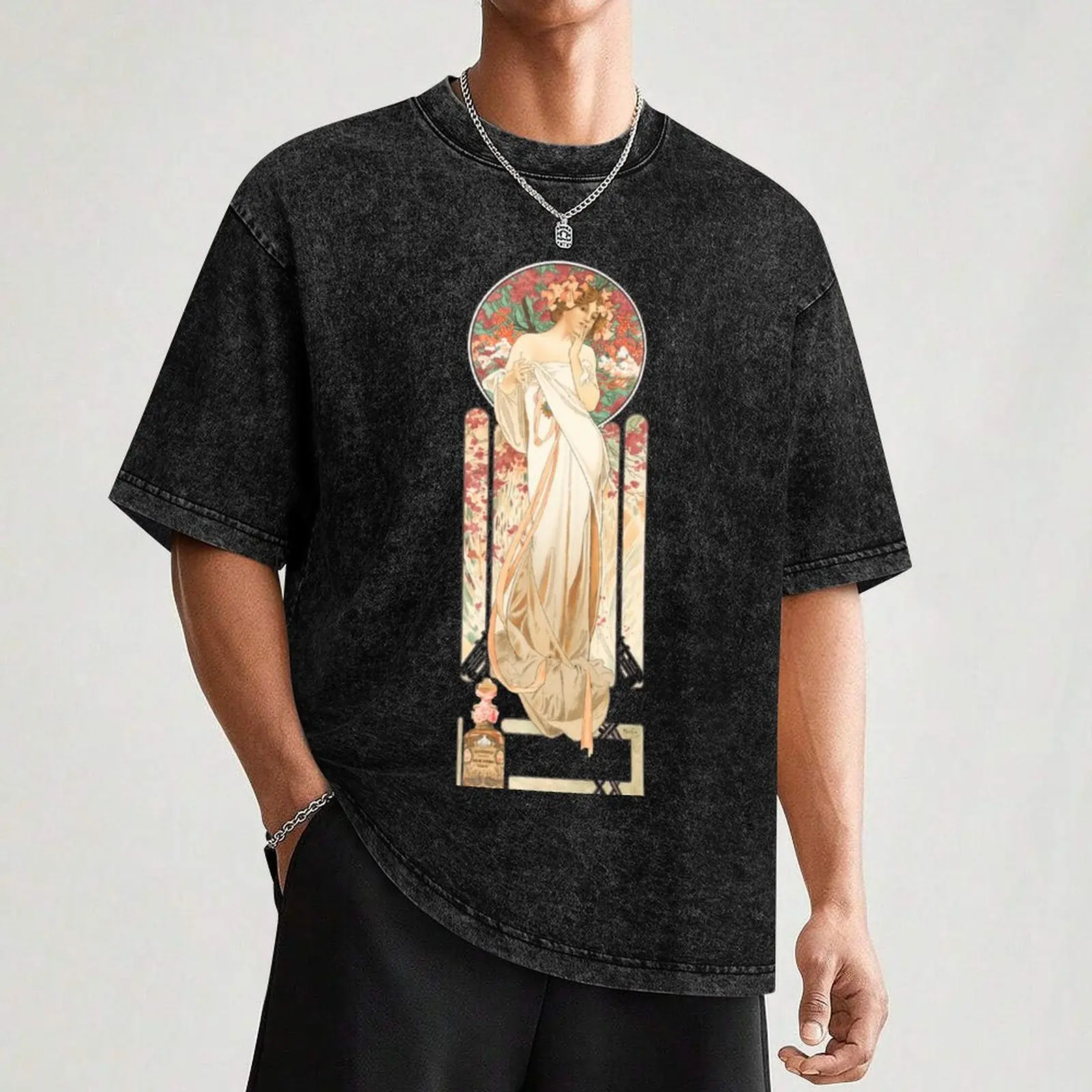 HD. Футболка Sylvanis Essence by Alphonse Mucha HIGH DEFINITION (оригинальные цвета) с животным принтом