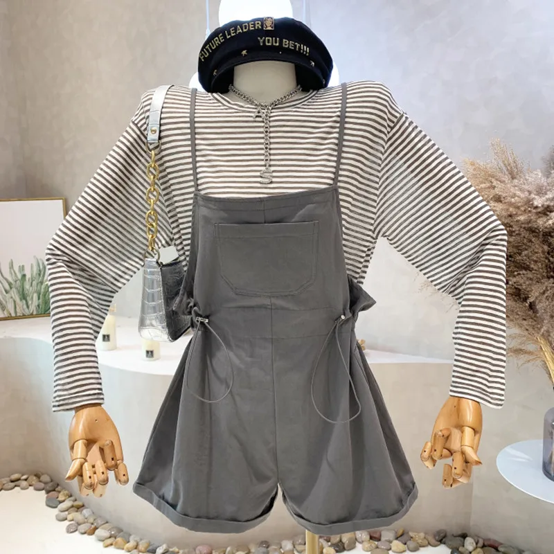 

Niche Design New Women 2022 Summer Striped Sunscreen T-shirt Top Drawstring Waist Suspender Overalls Shorts Two Piece Set