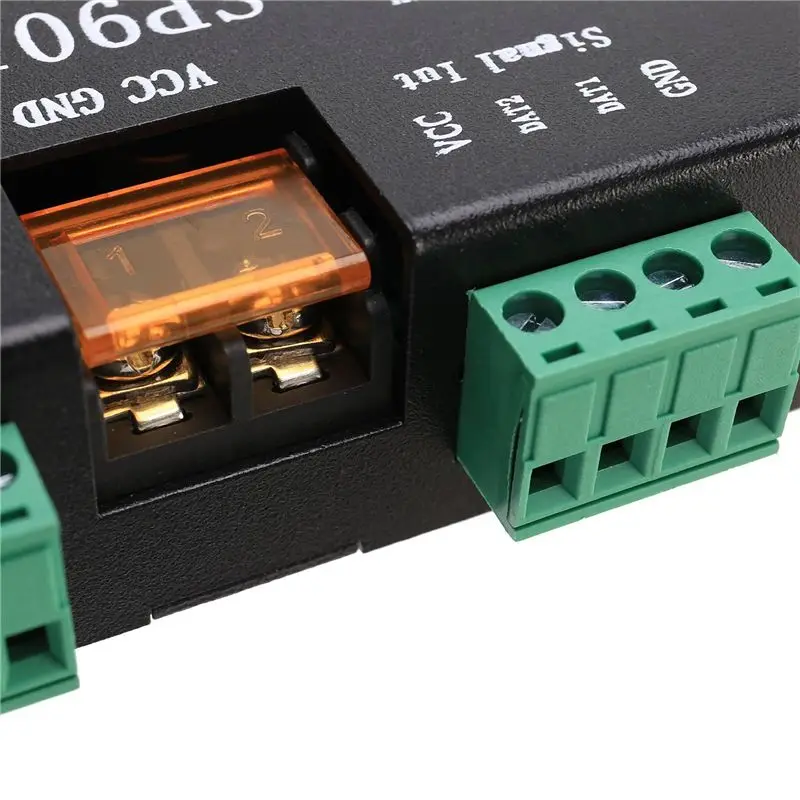 Фото Усилитель-повторитель сигнала SPI 4X SP901E для светодиодных пикселей WS2812B, WS2811, WS2813, SK6812, WS2815, WS2801, SK9822 и других RGB-светодиодов AT36 №2