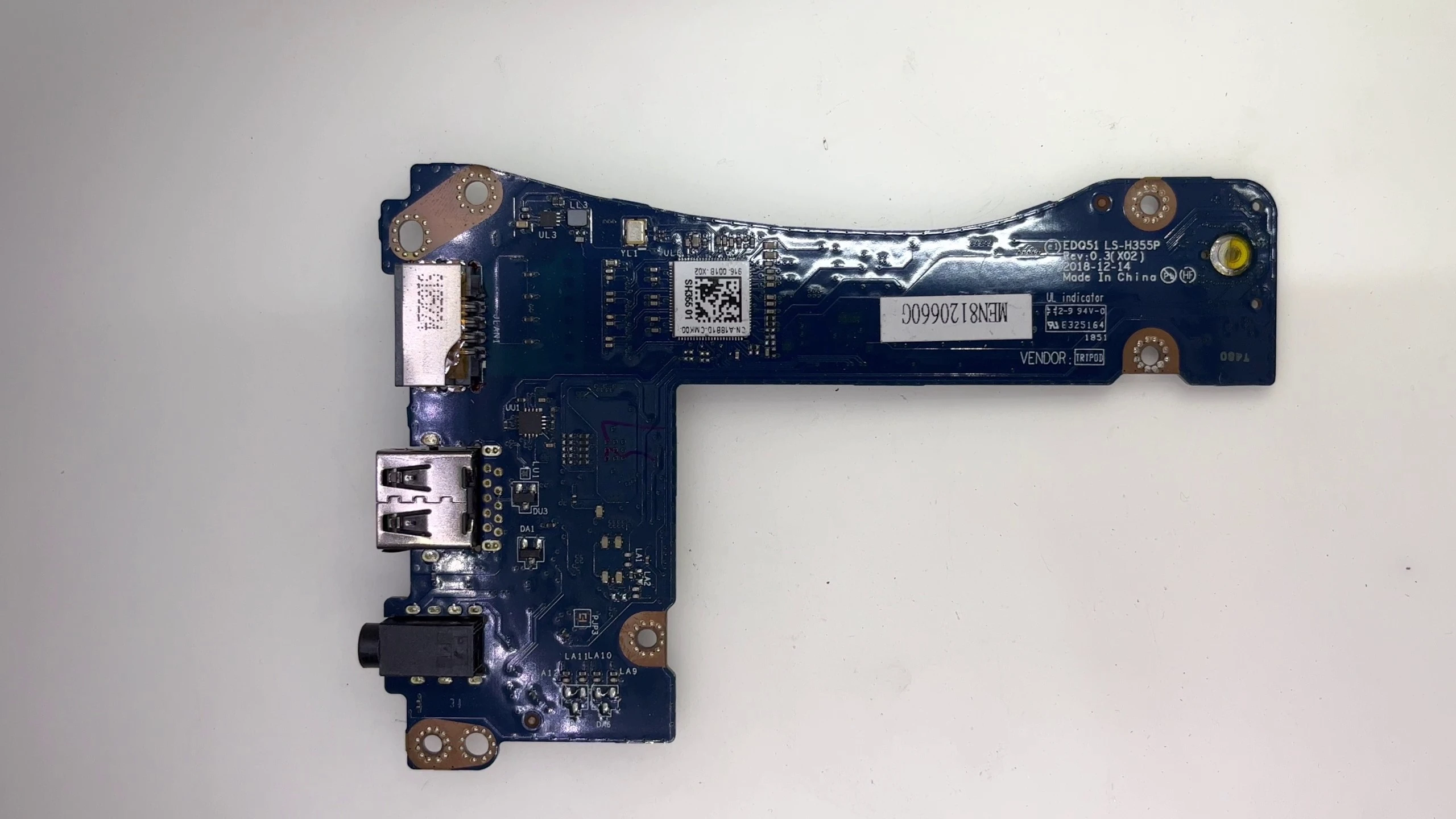 Для DELL Alienware M17 R2 USB плата аудио интерфейса маленькая
