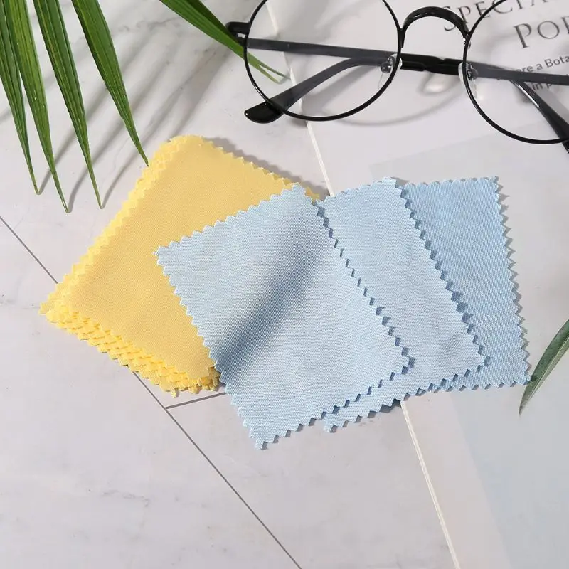 

28GD 100 Pcs/Pack Glasses Cloth Lens Cleaner Dust Remover Portable Wipes Non-woven Fa