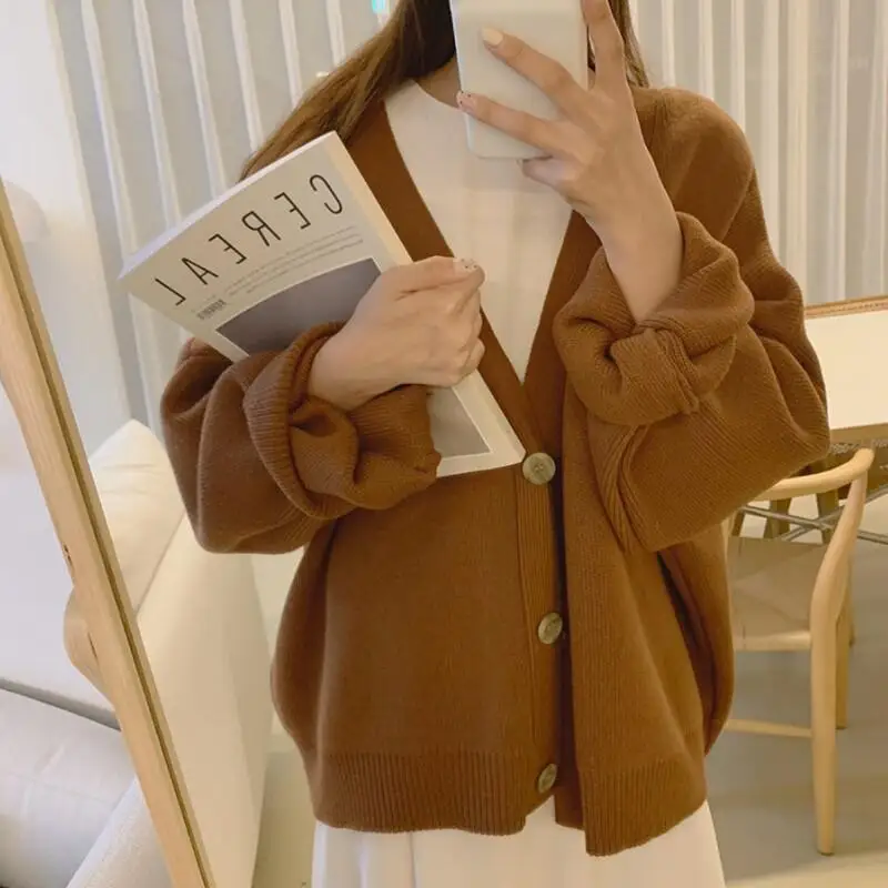 

Loose Style Knitted Sweater For Women Spring Autumn Outside Wear Coat Long Sleeve Buttons Tops Ladies Cardigan Sweaters