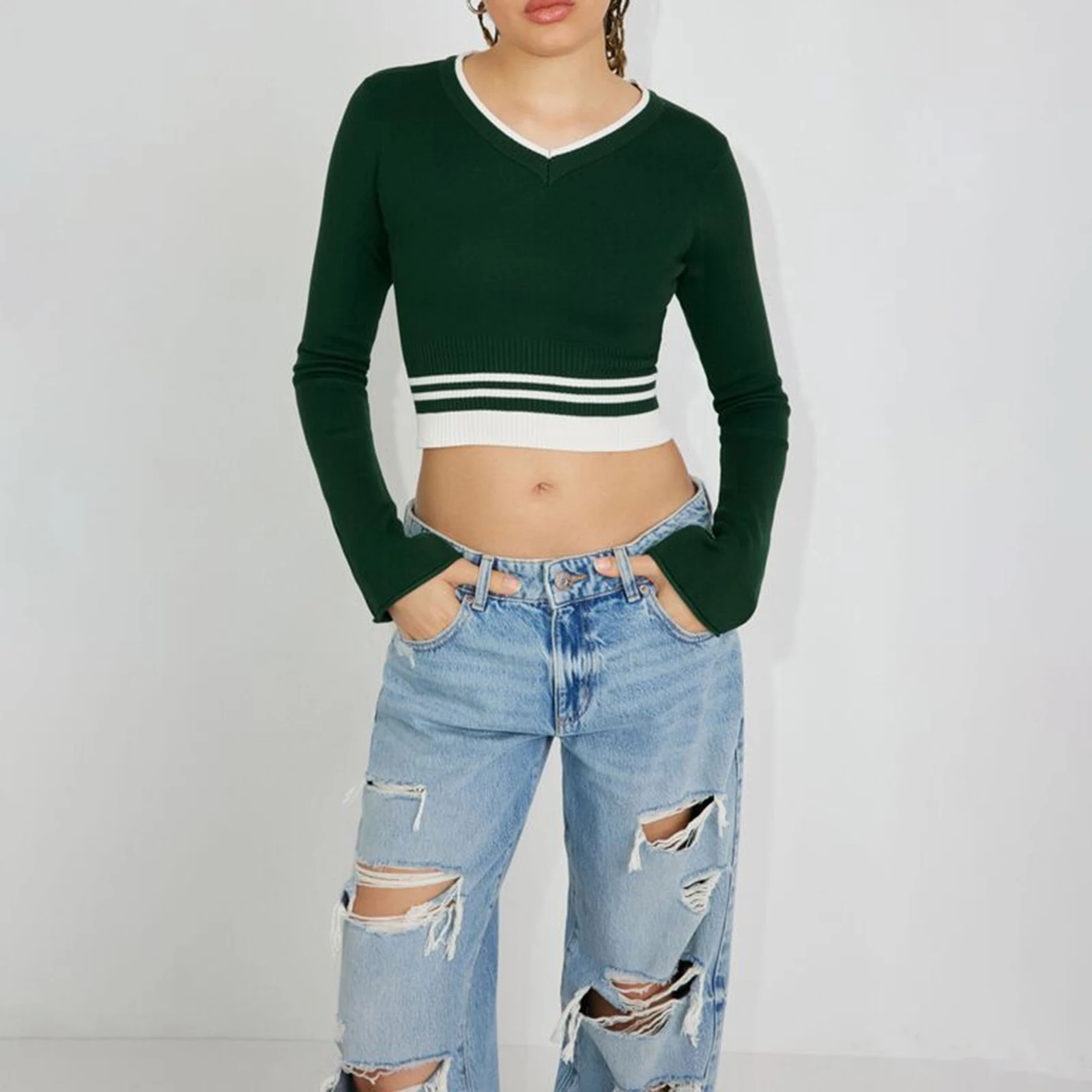 

Women’s Slim Knit Short Sweater Basic Solid Color/Stripes Print Long Sleeve V Neck Pullovers Crop Tops Knitwear