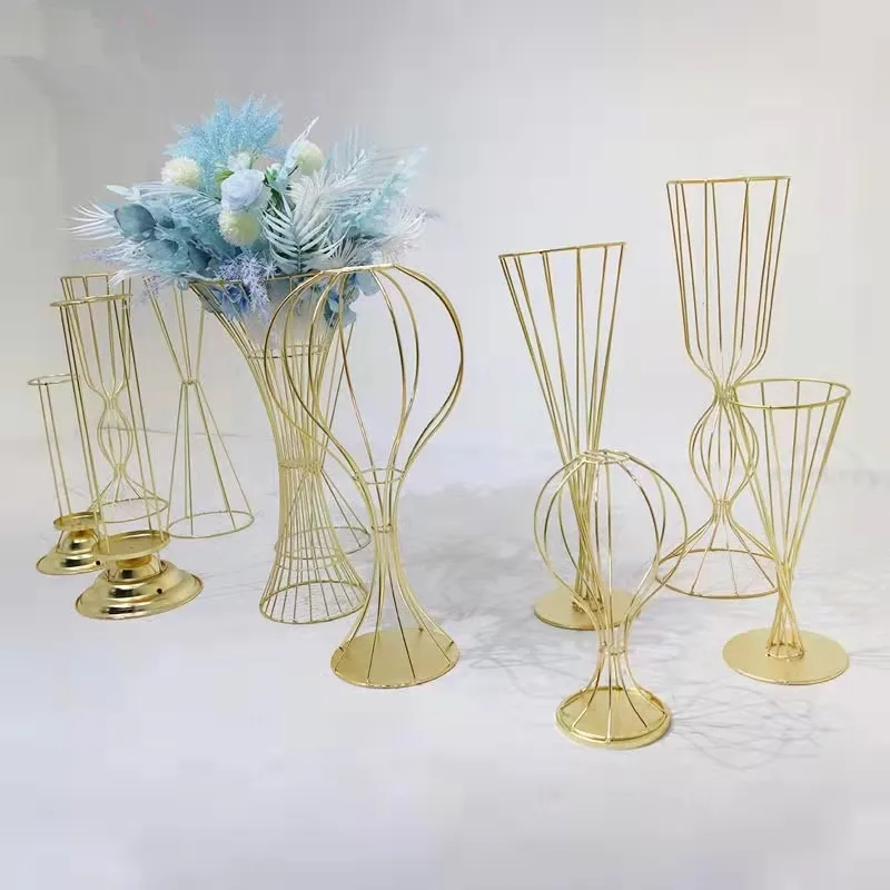 

Vases Gold/ White Flower Stand 70CM/ 50CM Metal Road Lead Wedding Centerpiece Flowers Rack For Event Party Decoration