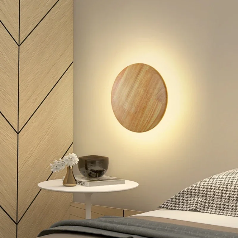 Настенный светильник из дерева современный минималистичный домашний