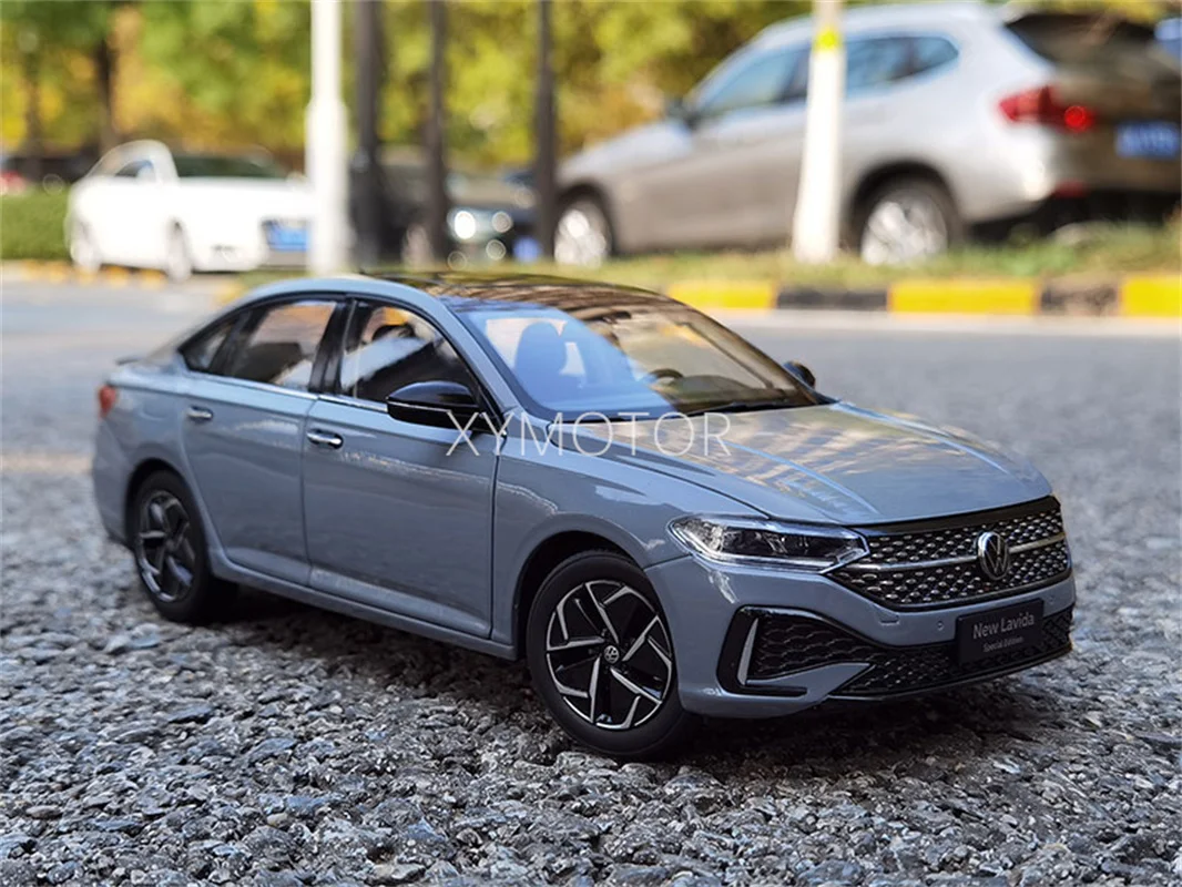 

Новинка 1/18 для Volkswagen Новинка Lavida 2022 специальное издание металлическая литая модель автомобиля игрушки Подарки хобби демонстрация коллекционные украшения