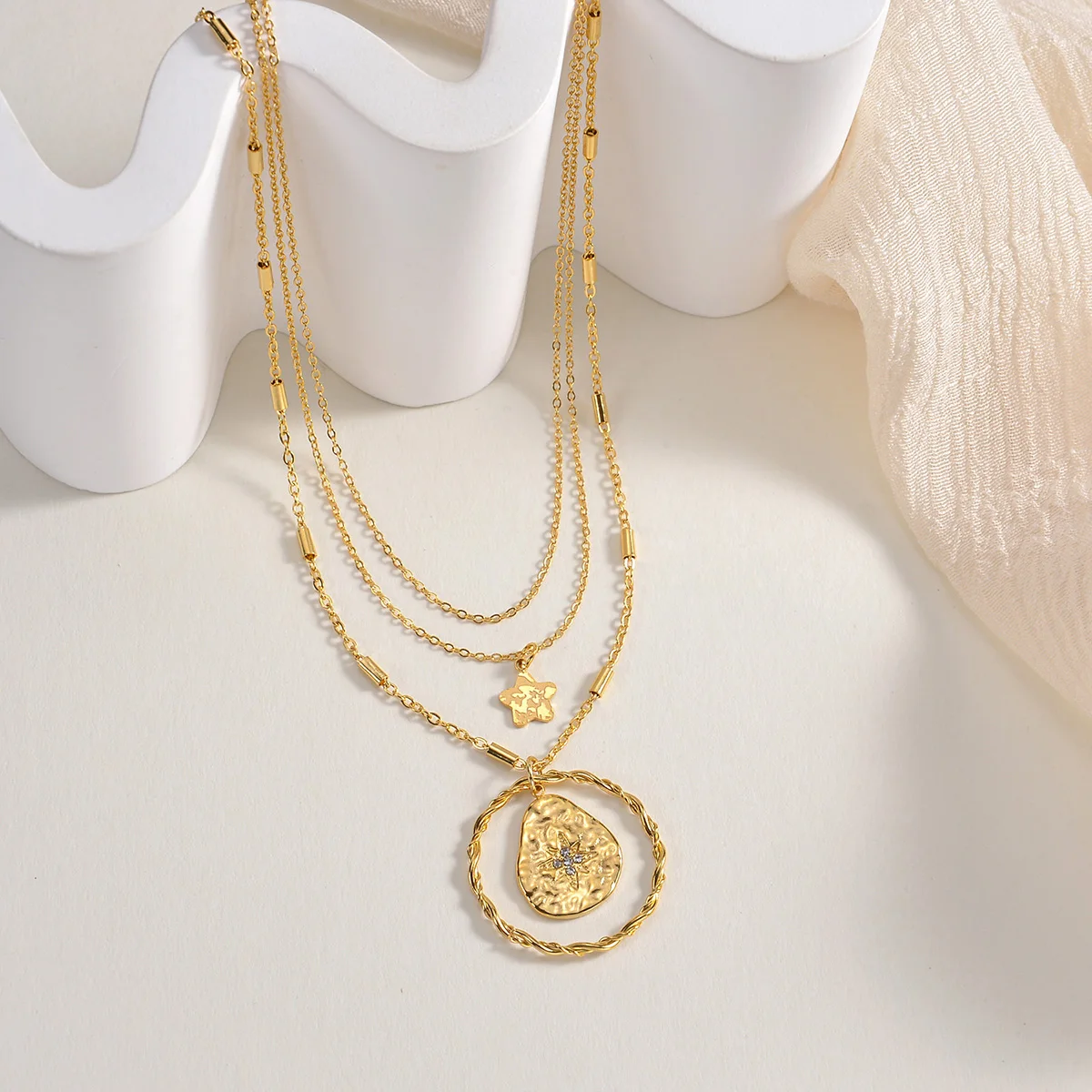 

Женское Ожерелье из нержавеющей стали, трехслойная цепочка, позолоченный кулон в виде Круга и звезды, роскошное уникальное Ювелирное Украш...
