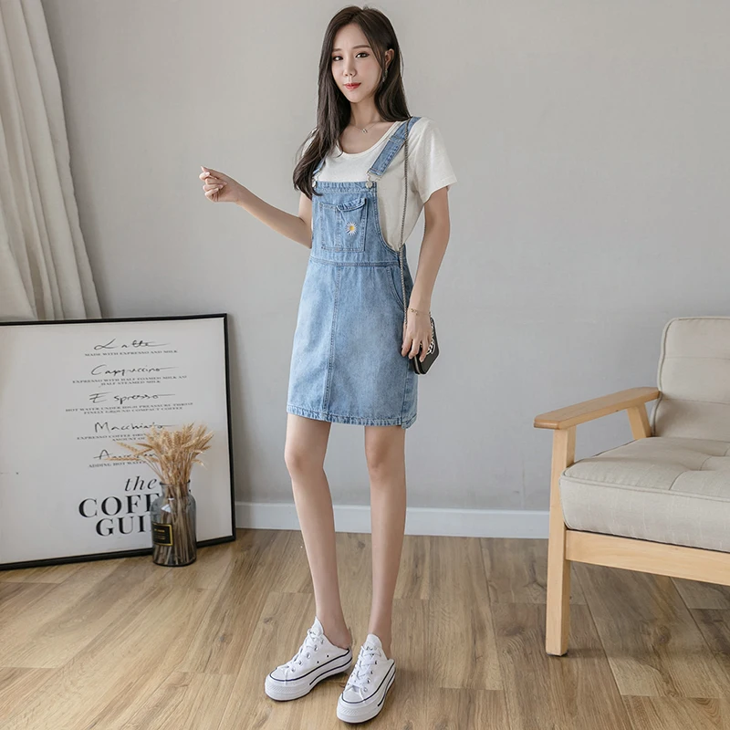 Women's SpringSummer Blue Commuter Shorts with Strap Denim Dress New Korean Edition Chrysanthemum Embroidery High Waist Versatil