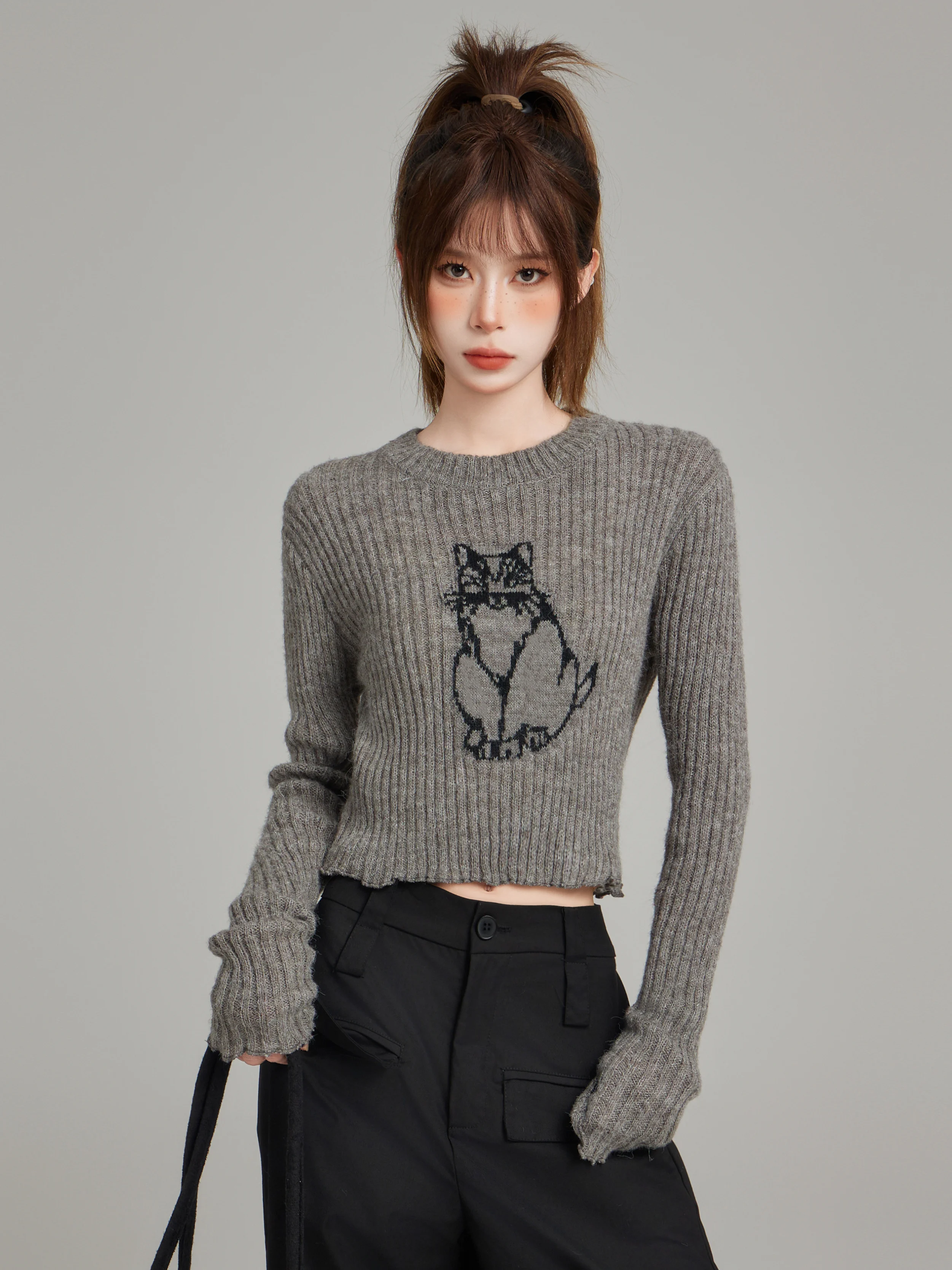 American-Sle Gray Shoulder Pullover Knit Sweater Women Autumn and Winter Slim fit Knitted Inner wear Bottoming Shirt Short Top |