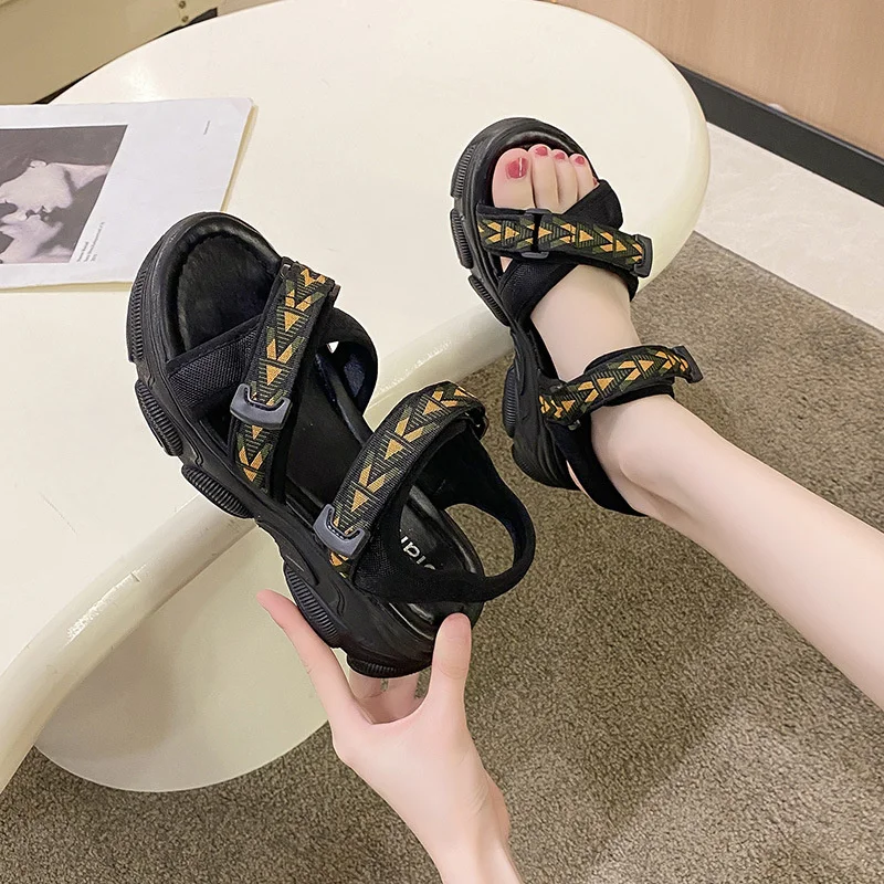 

Сандалии женские на толстой подошве, Новинка лета 2022, спортивные сандалии, женские удобные спортивные сандалии в повседневном стиле