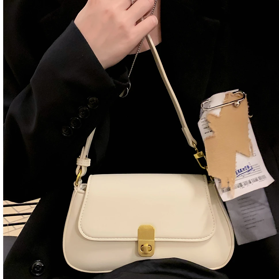 

Retro Shoulder Bag for Women Design Niche Underarm Crossbody Bags for Ladies Small Square Shoulder Bag Casual Handbags Female