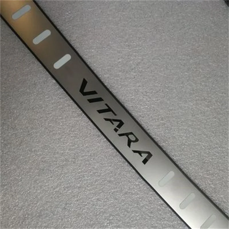 

For Suzuki Vitara 2015 2016 2017 2018 2019 2020 Rear Bumper Protector Sill Trunk Tread Plate cover Trim Car styling