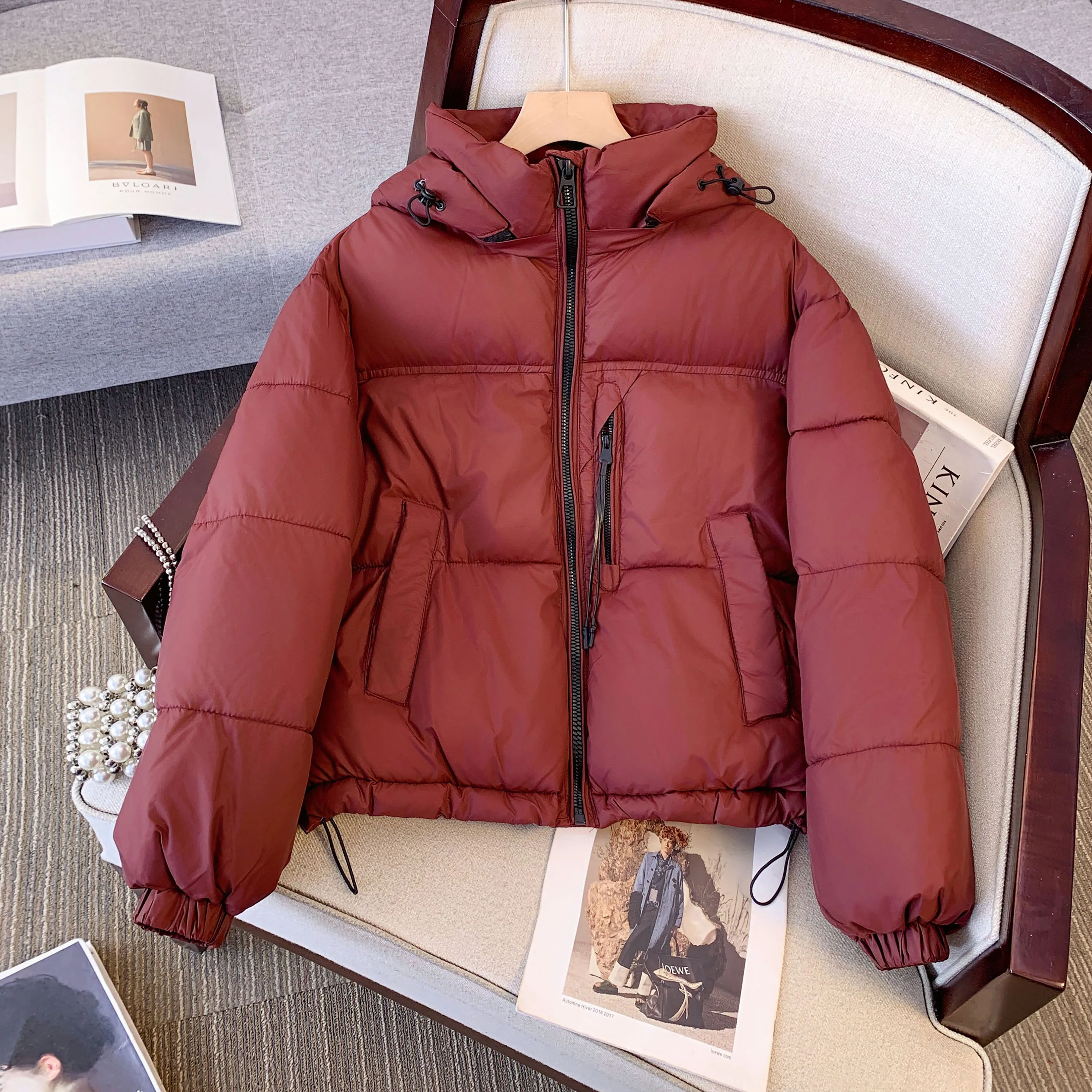 Красное пуховое пальто Ankela с хлопковой подкладкой для женщин зима 2024 новинка в