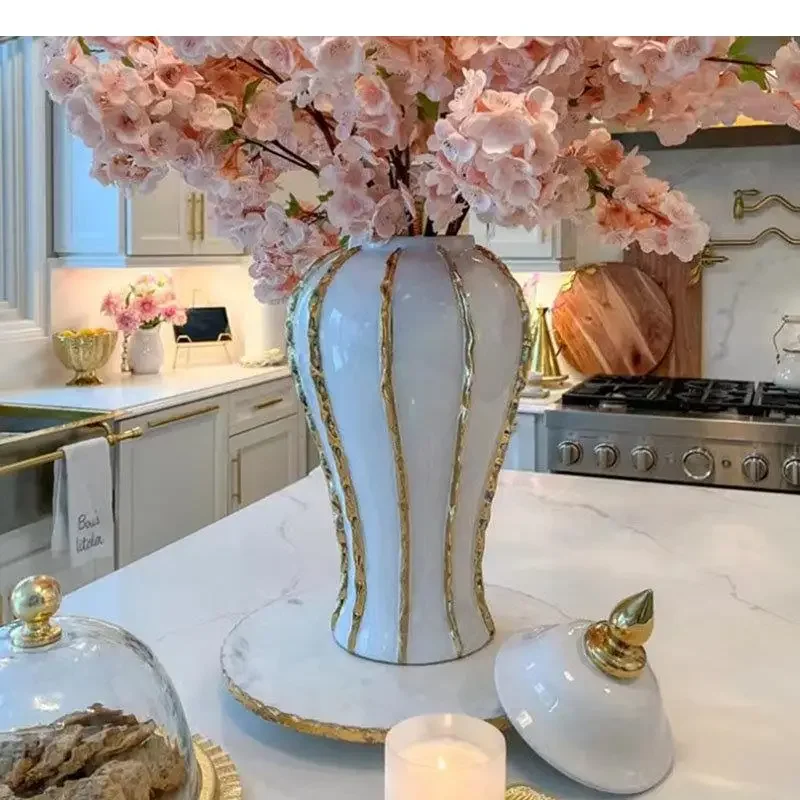 Керамические горшки для хранения разных размеров с серебряным покрытием