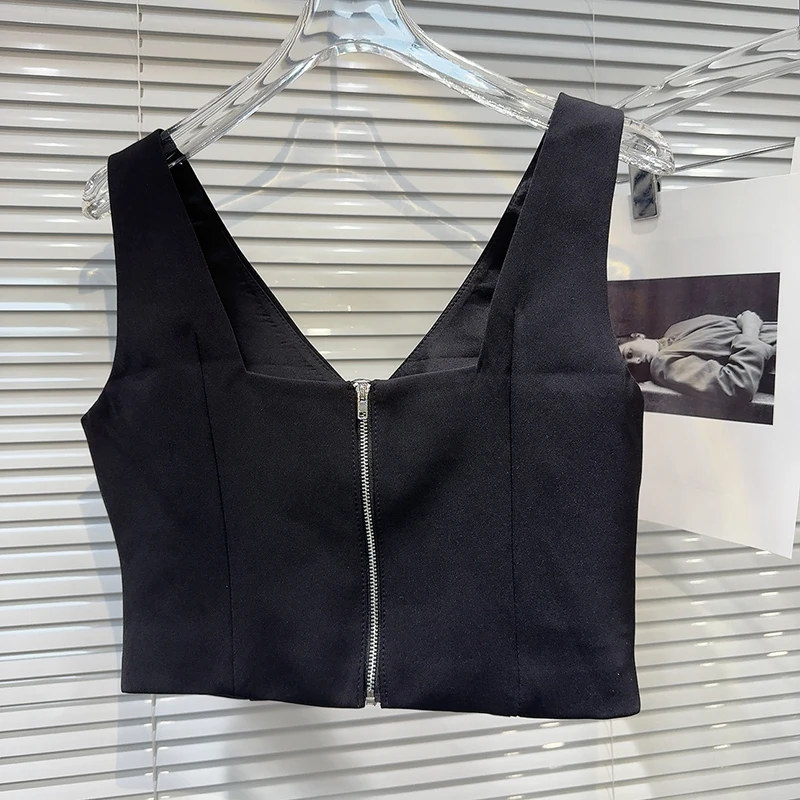 Женские костюмы с V-образным вырезом DEAT однотонные топы на молнии бантом и шорты