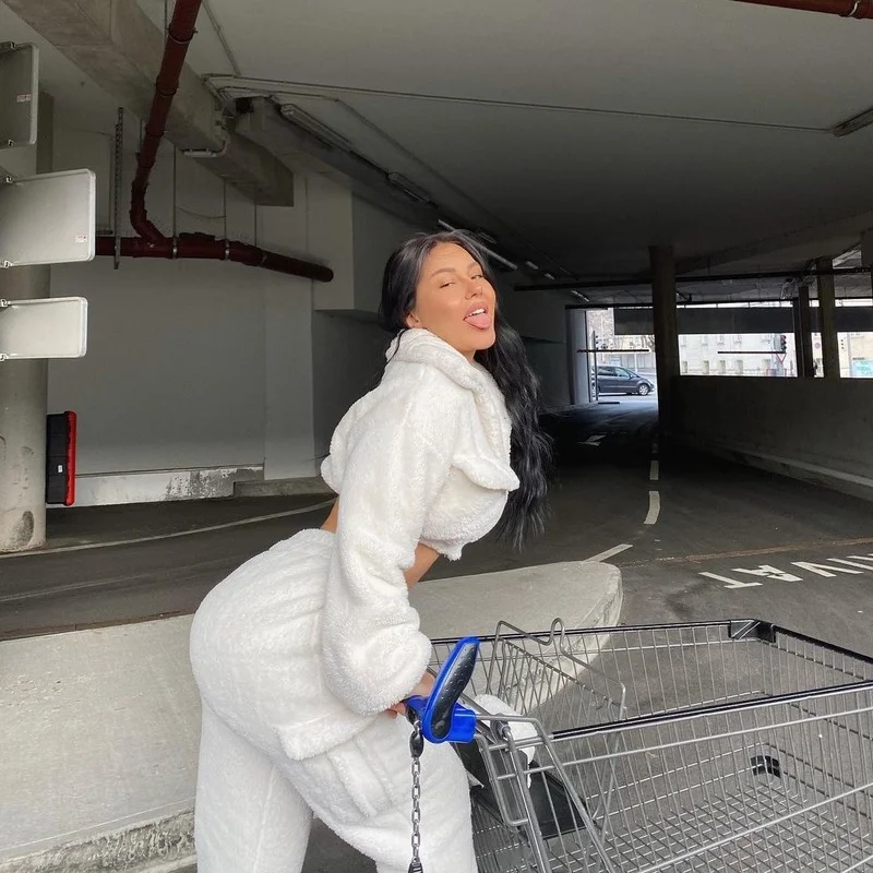 2021 Women's Autumn and Winter New Plush Long-sleeved Trousers Tooling Style with Pockets Casual Two-piece Fashion Streetwear