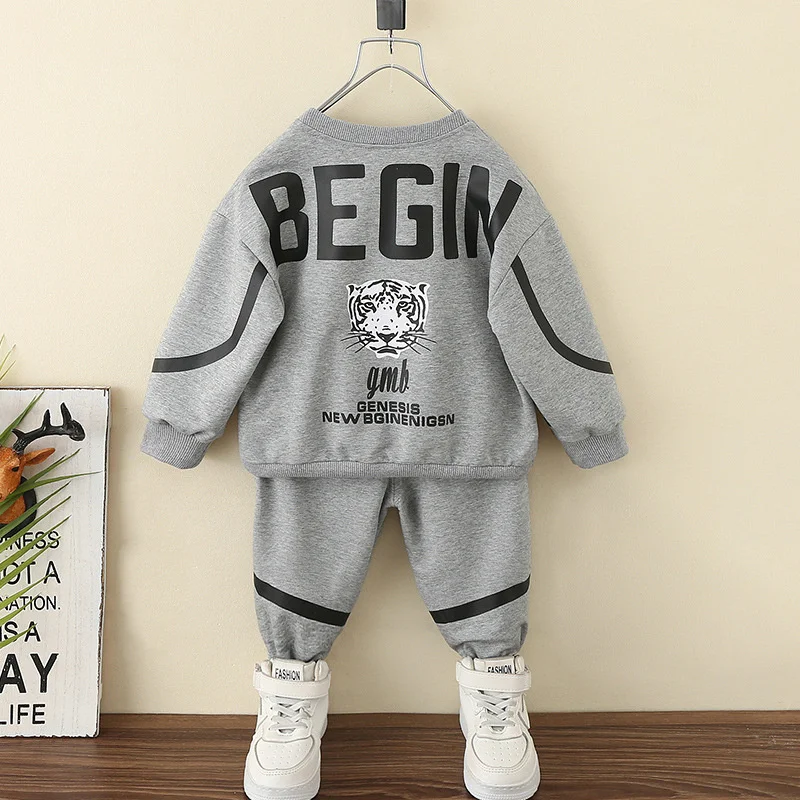 Рисунок 3 - детский хлопковый спортивный костюм